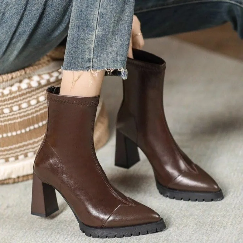 Pointed Toe French Tight Boots - Pump Heel Block ulasan dan harga