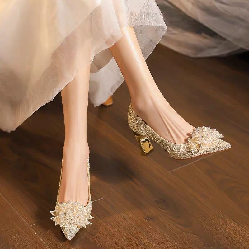 Rhinestone Flower Block Heel S - Pump Heel Block ulasan dan harga