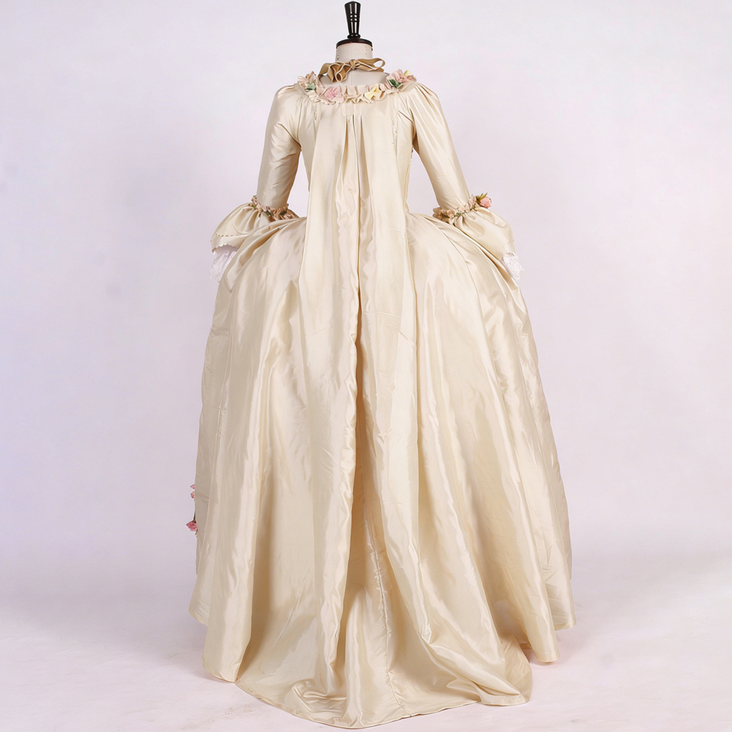 Robe a la francaise 18th Centu - Evening Gown ulasan dan harga
